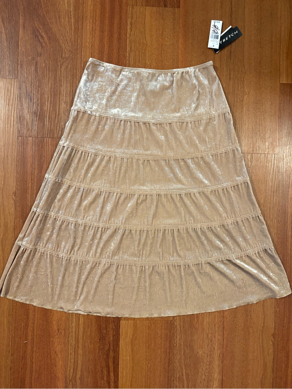 A. Byer NWT Champagne Crushed Velvet Tiered Midi Skirt Size M